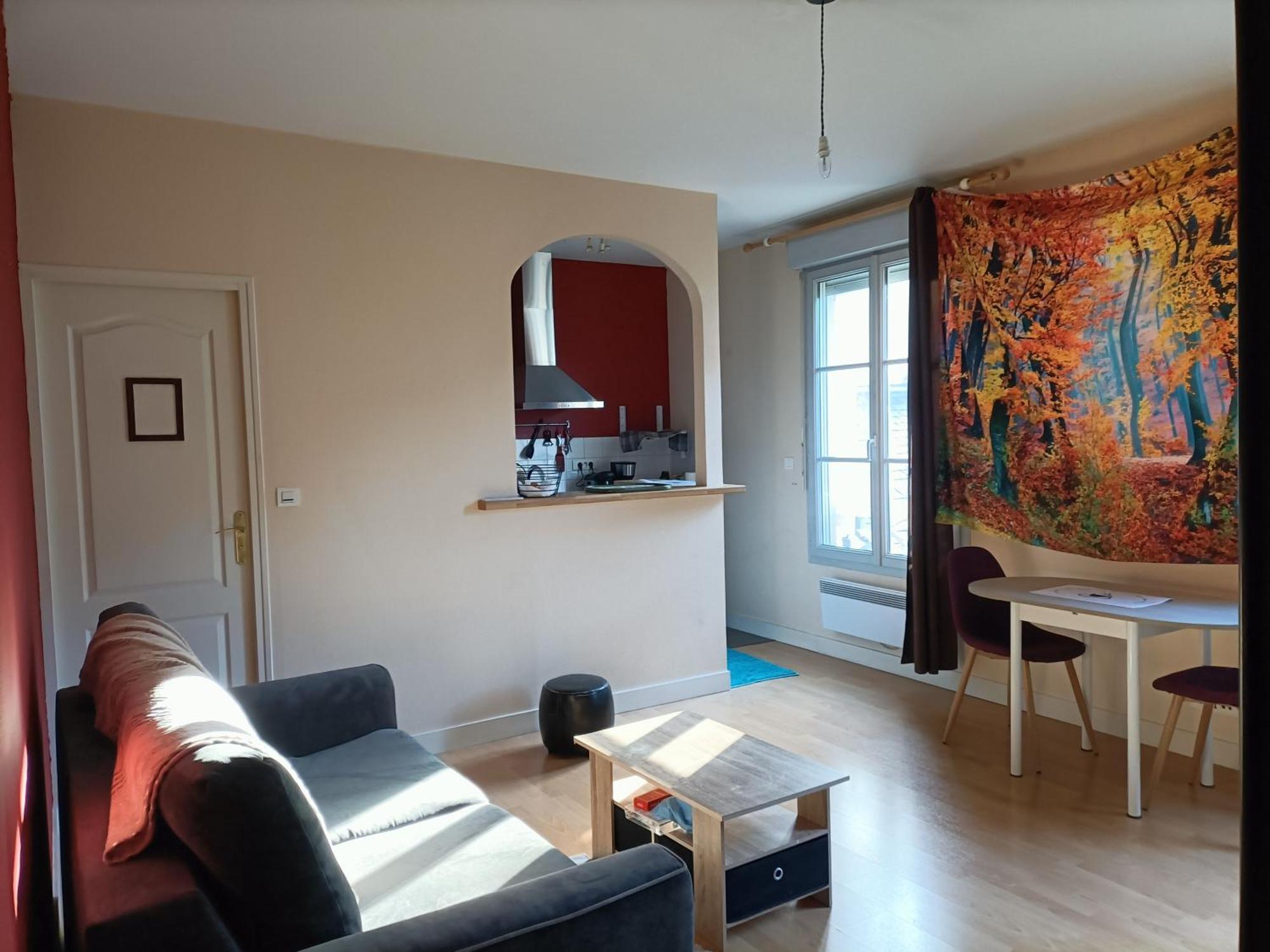 Le Cheval Blanc La Chartre Sur Le Loir Apartment Exterior photo